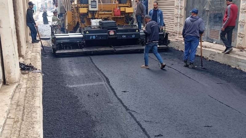 جانب من أعمال الرصف