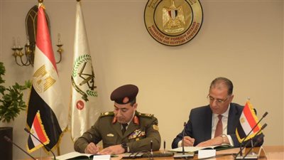 بروتوكول تعاون بين وزارة الخارجية والهجرة وقيادة قوات الدفاع الشعبي والعسكري