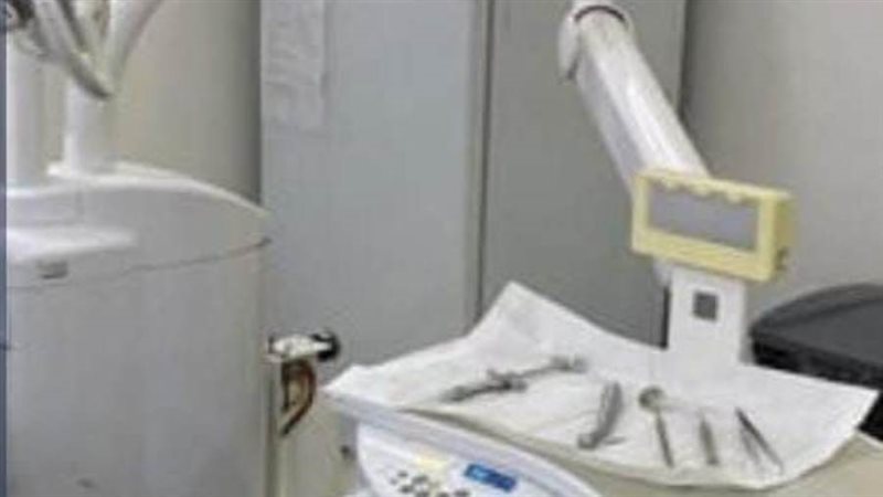 ماكينة لعلاج الأسنان