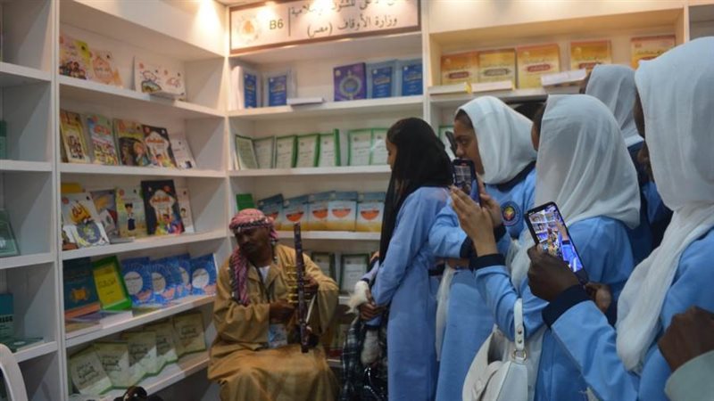 طلاب حلايب وشلاتين