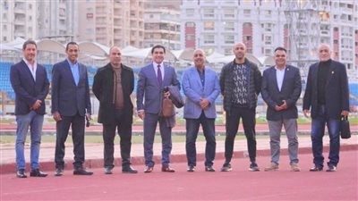 رئيس الميني فوتبول يطلق قرعة بطولة النخبة لأعمار 40: 65 عامًا