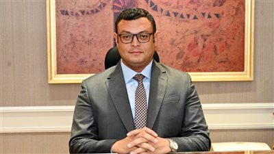 الرئيس الكيني يزور وحدات 