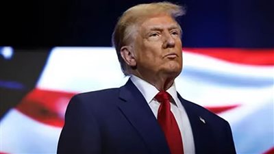 ترامب يعزي في ضحايا حادث الطائرتين ويحمل بايدن وأوباما المسؤولية!