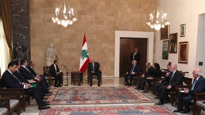 وزير الخارجية يؤكد لـ ميقاتي: تضامن مصر الكامل مع لبنان خلال هذه المرحلة الدقيقة