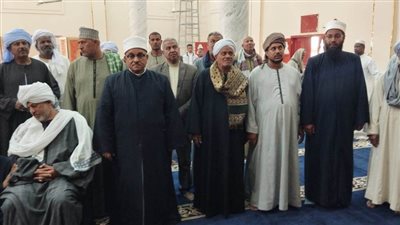 محافظ أسوان ينيب رؤساء المراكز والمدن لافتتاح مسجدين بإدفو ونصر النوبة