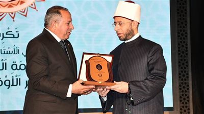 مسيرة احتفالية لحفظة القرآن الكريم في بورسعيد 