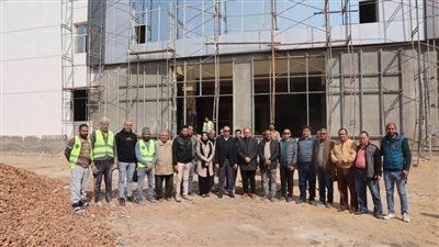 محافظ المنيا يتفقد الأعمال الإنشائية بمستشفى مطاي المركزي لمتابعة معدلات التنفيذ