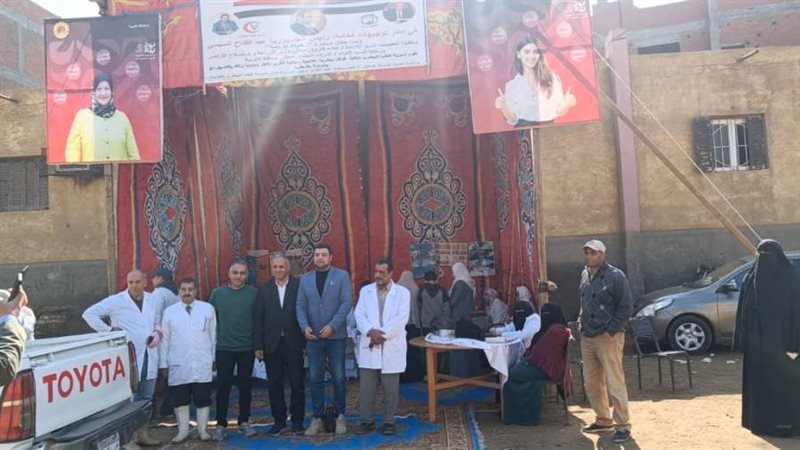 جانب من القافلة البيطرية