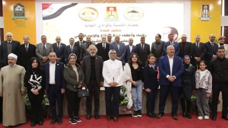 وفد البرلمان في لقاء