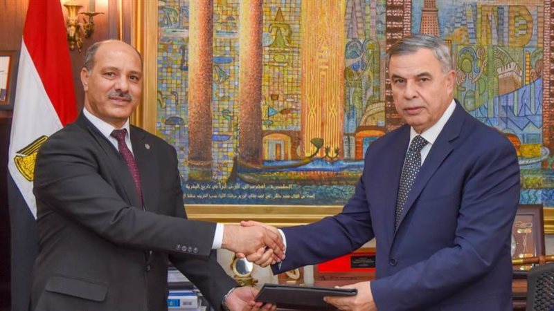 محافظ الإسكندرية