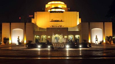 رئيسة الأوبرا تنعى هاني عبد القادر أحد أبنائها.. وتؤكد متابعة التحقيق فى الأمر 