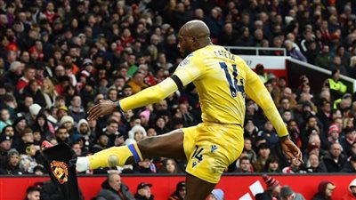 كريستال بالاس ينتصر بثنائية ماتيتا ويزيد أوجاع مانشستر يونايتد