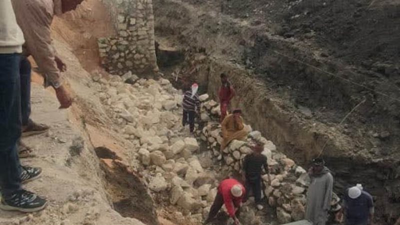 جانب من أعمال إنشاء