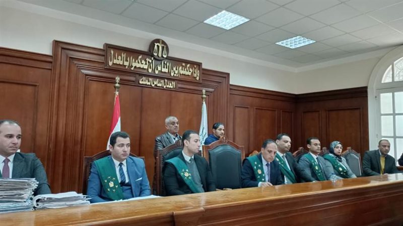 منصة المحكمة