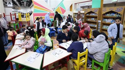 انطلاق فعاليات اليوم الـ11 بجناح الأزهر بمعرض الكتاب بمبادرة 