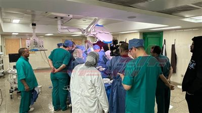 قسم النساء والتوليد بطب سوهاج يجري عددًا من العمليات المعقدة