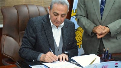 بالصور.. محافظ الغربية يعتمد نتيجة الفصل الدراسي الأول للشهادة الإعدادية بنسبة 81.92%