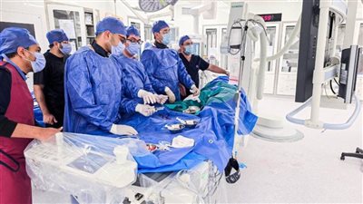 نجاح قسطرة مخية لطفلة عمرها 6 أشهر بمستشفى العاصمة الإدارية