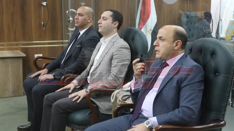 افتتاح المعارض