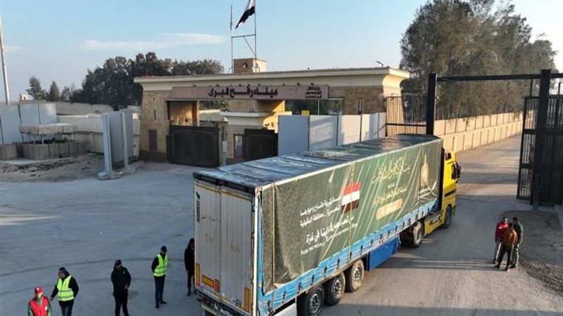 شاحنات المساعدات