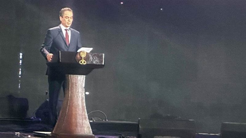 الكاتب الصحفي أحمد