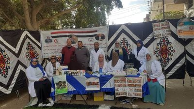  بالصور.. قافلة بيطرية في قرية 