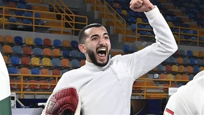 محمود السيد: الفوز بذهبية فرق سيف المبارزة يقربنا من صدارة التصنيف العالمي للناشئين