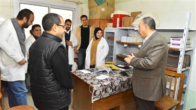 محافظ أسيوط يفاجئ العاملين بمستشفى الولادة والصحة الإنجابية بمنفلوط للاطمئنان على الخدمات المقدمة 