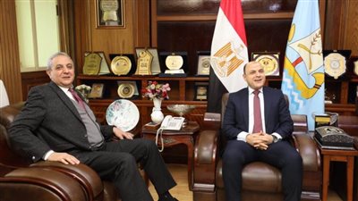  بالصور.. محافظ الغربية: الحرف اليدوية كنز وطني وسنعمل على فتح آفاق تسويقية جديدة