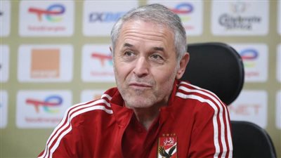 كولر يعلن قائمة الأهلي لمباراة بتروجيت في الدوري 