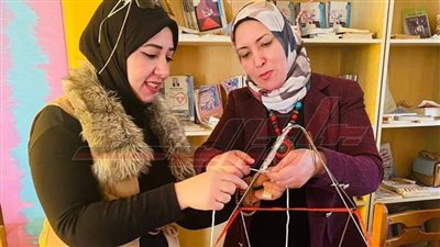 تصنيع فانوس رمضان.. ورشة عمل حرفية بمركز التنمية الشبابيه بدسوق 