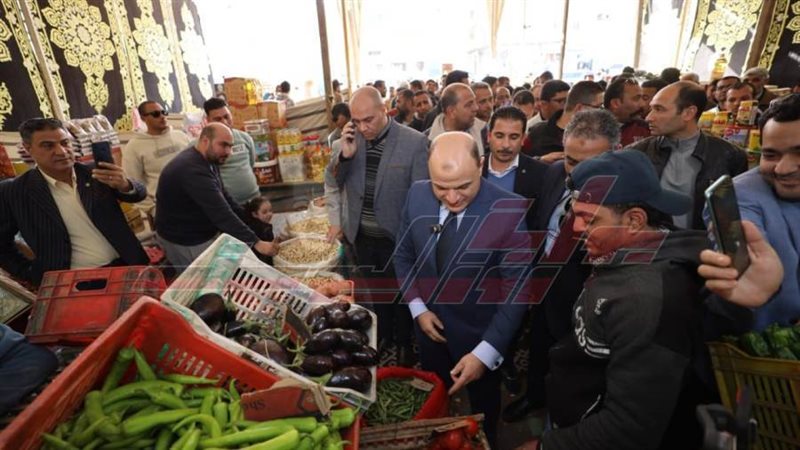 جولة المحافظ