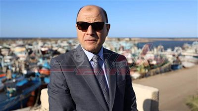 توقف حركة الملاحة والصيد بميناء البرلس وسواحل كفر الشيخ الشمالية