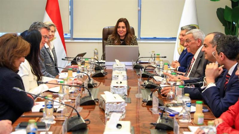 خلال اللقاء