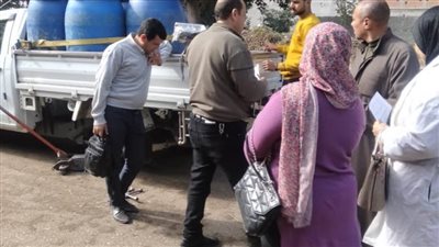 تحرير 81 محضرًا وإعدام 325  لتر ألبان فاسدة بالبحيرة   