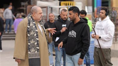 بالصور.. محمد سامي يسابق الزمن مع أبطال 