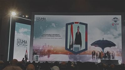 عوض تاج الدين يطالب جهات ترخيص المنشآت الصحية بتسهيل الإجراءات