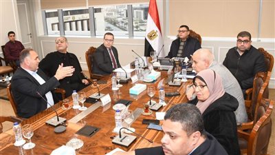 وزير الإسكان يتابع معدلات تسويق ومبيعات بعض مشروعات هيئة المجتمعات العمرانية
