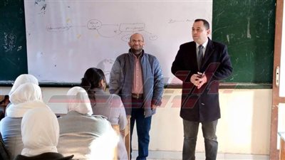 مدير الإدارة التعليمية بالرياض يتفقد المدارس 