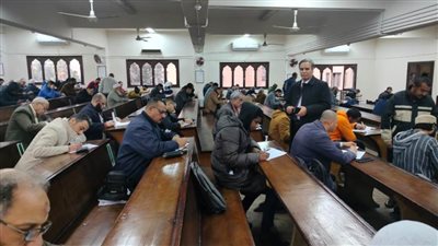 المشرف على الأروقة يتفقد اختبارات العلوم الشرعية والعربية بالجامع الأزهر ومدير الجامع الأزهر يختتم جولته الأولى بأروقة الصعيد