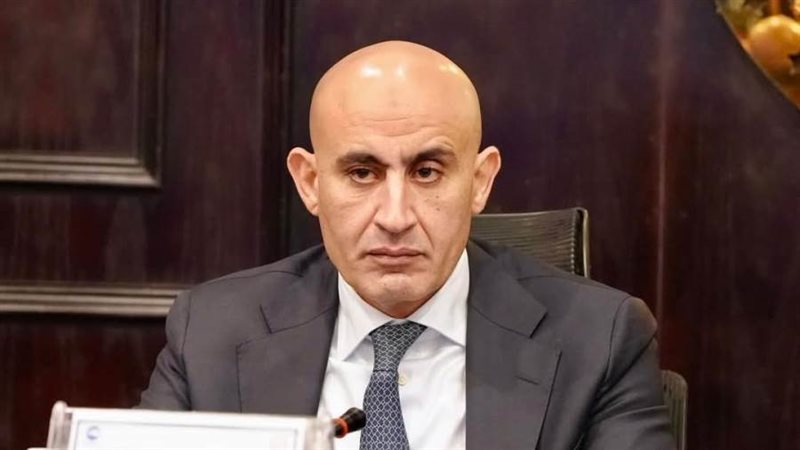 محمد عبد اللطيف وزير