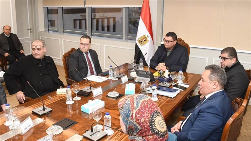 عقب الاجتماع