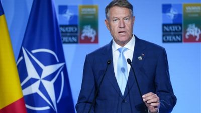  عاجل.. الرئيس الروماني كلاوس يوهانيس يعلن استقالته بشكل مفاجئ