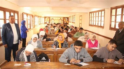 وكيل تعليم بني سويف تشهد فعاليات مسابقة أوائل الطلبة للمرحلة الثانوية