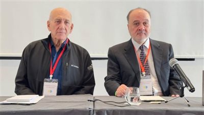 ردا على ترامب.. القدوة وأولمرت يعقدان مؤتمرا لتعزيز وضرورة التمسك بحل الدولتين