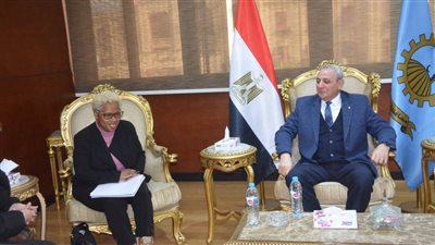 بالصور.. محافظ الغربية يناقش مع خبيرة الاتحاد الأوروبى الموقف التنفيذى لمشروعات تحسين نوعية المياه بمصرف كيتشنر