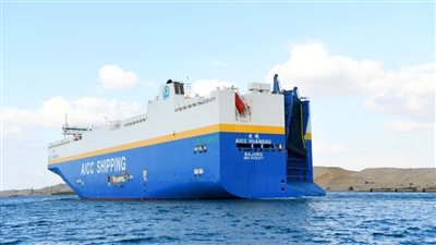 الخط الملاحي الصيني يعتزم بناء ٣ سفن أخرى للعمل بين آسيا وأوروبا عبر قناة السويس 