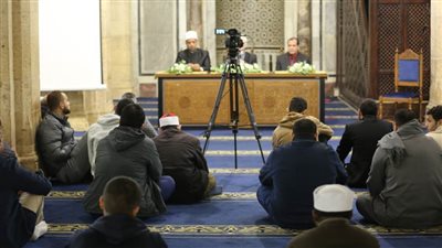 العلماء: وسطية هذه الأمة سبب انجذاب الكثيرين إلى الدين الإسلامي الحنيف