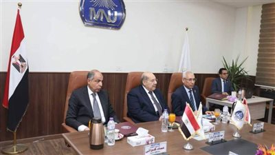 مجلس أمناء جامعة المنيا الأهلية يعتمد اللائحة الداخلية للعمل بالجامعة