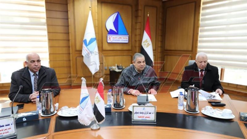 رئيس جامعة كفرالشيخ